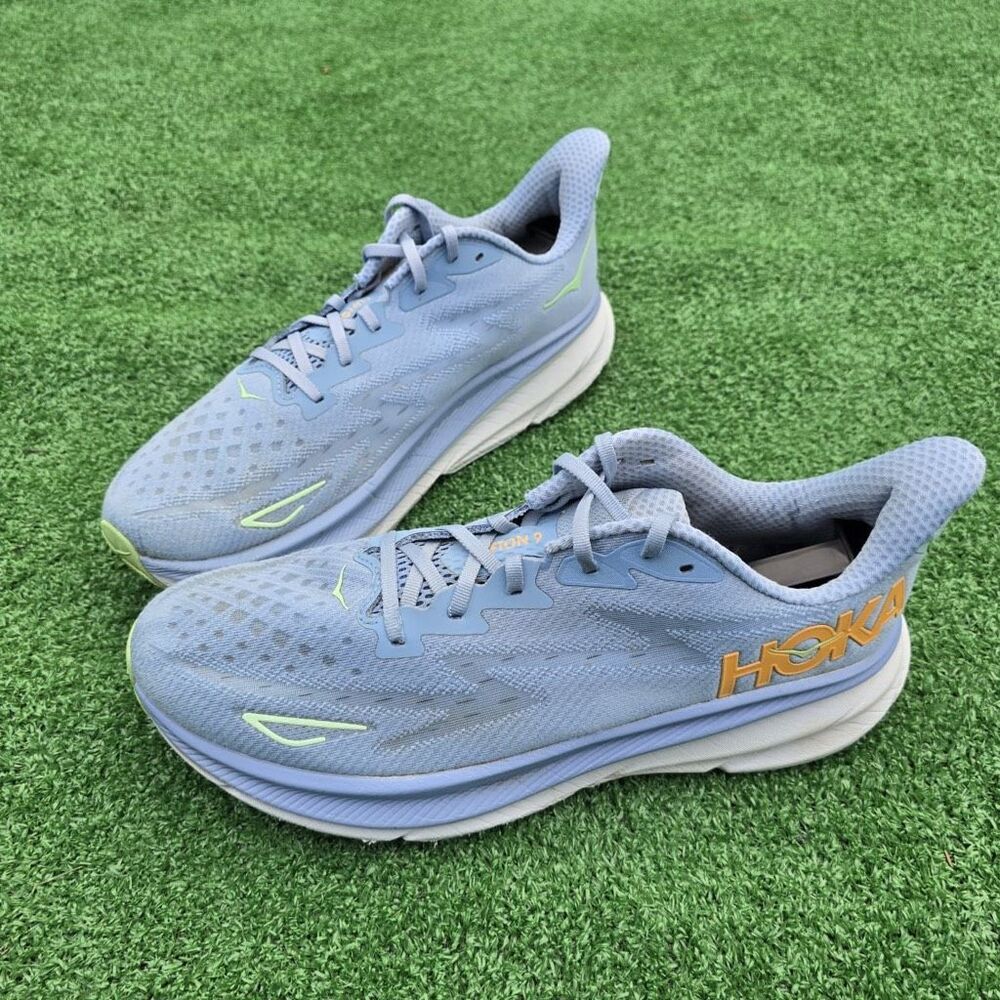 HOKA ONE ONE CLIFTON 9 - Men’s Running Shoes - SIZE 12D